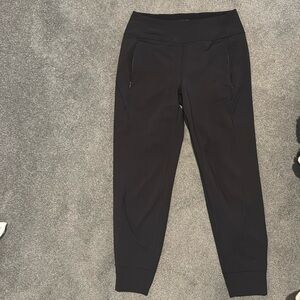 Athleta Size Small Black Jogger’s in great shape! 25% lycra and 75% spandex.